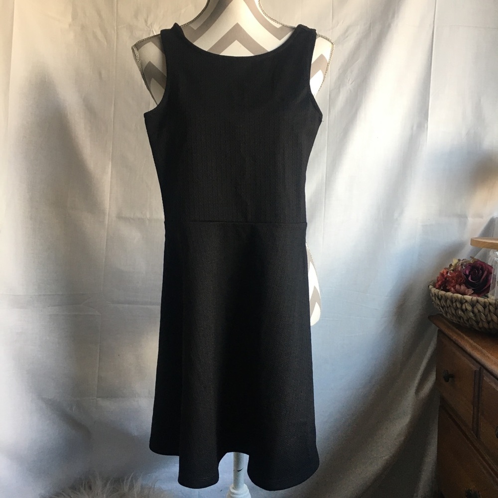 Divided by H/M Women’s Black Fit&Flare Dress sz 4